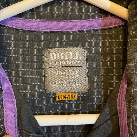 Drill Clothing Co Boys Division Button Down Shirt, Size L (14/16) - Picture 4 of 7